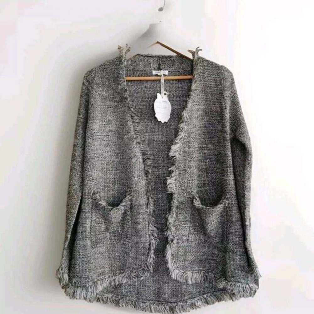 Gray Women's Open mettalic thread fringe hem Cardigan Sweater size Small/medium